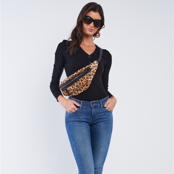 Just the Basics Ribbed Long Sleeve Black Bodysuit - Picture 3 of 3